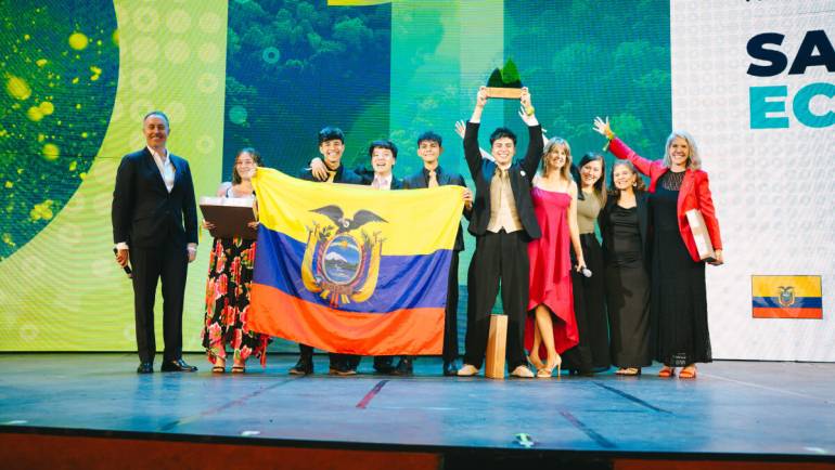Talento ecuatoriano que cruza fronteras: cómo los proyectos sociales impulsan experiencias internacionales para jóvenes